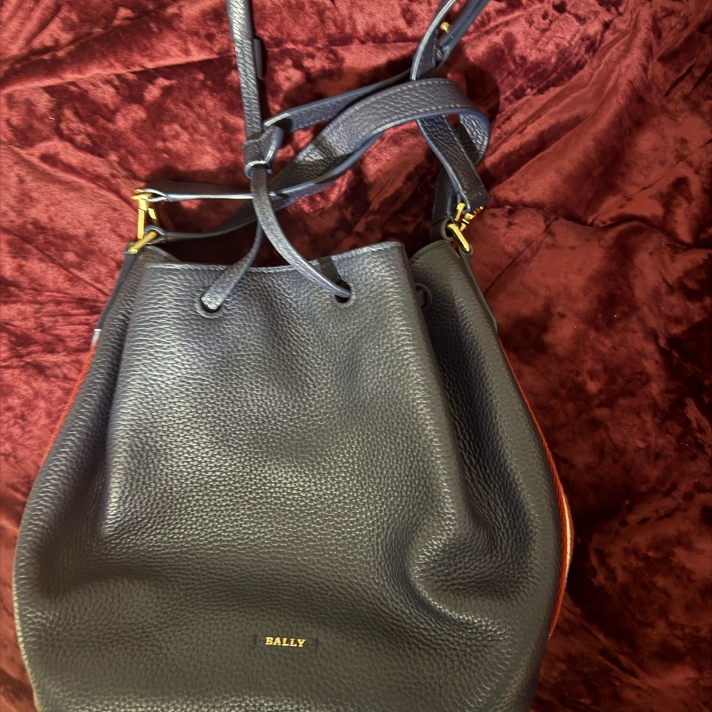 Bally navy blue Pebbled Leather Women's Bag